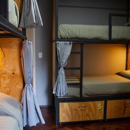 Sin Fin Hostel Мендоса Экстерьер фото