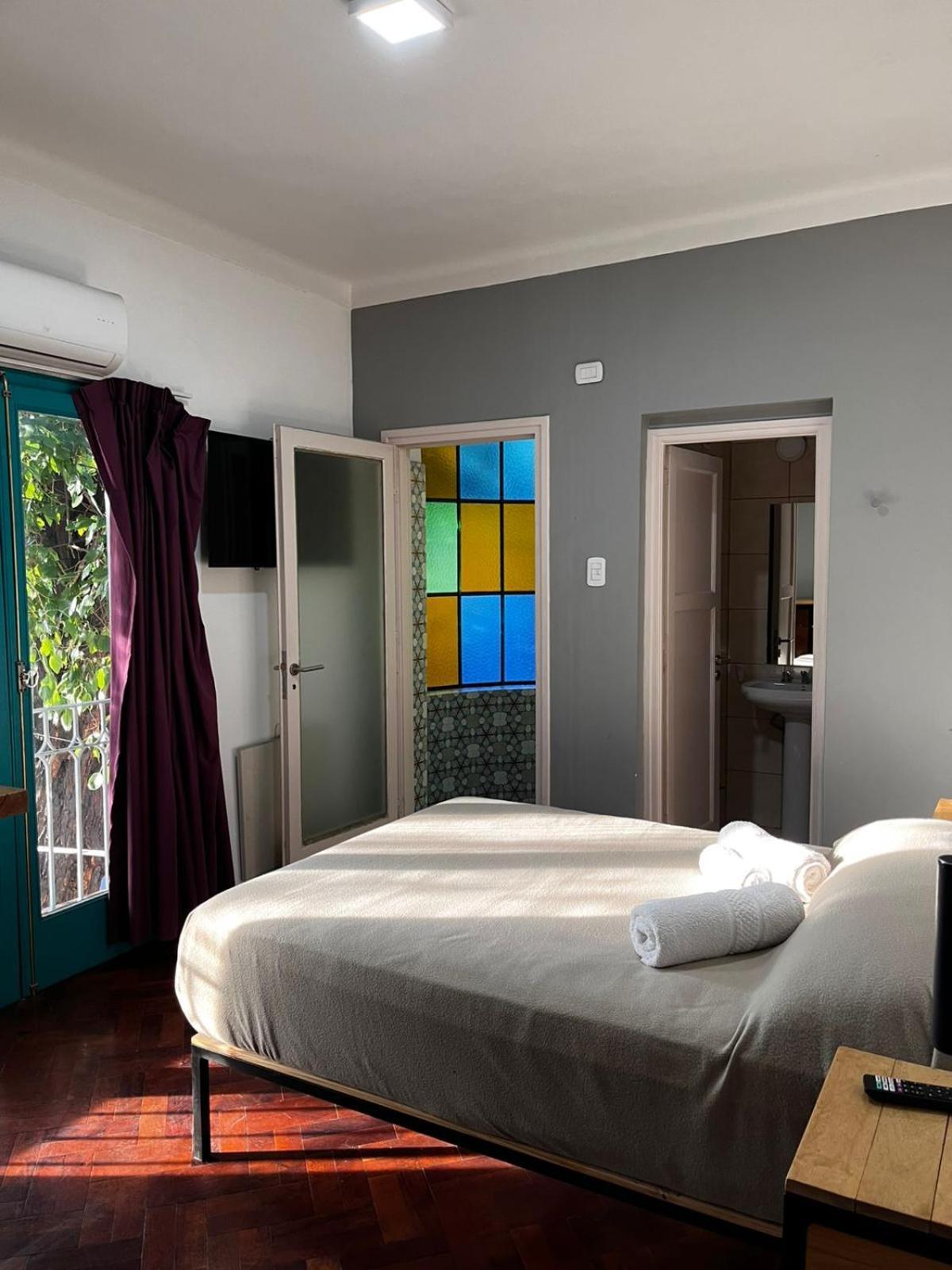 Sin Fin Hostel Мендоса Экстерьер фото
