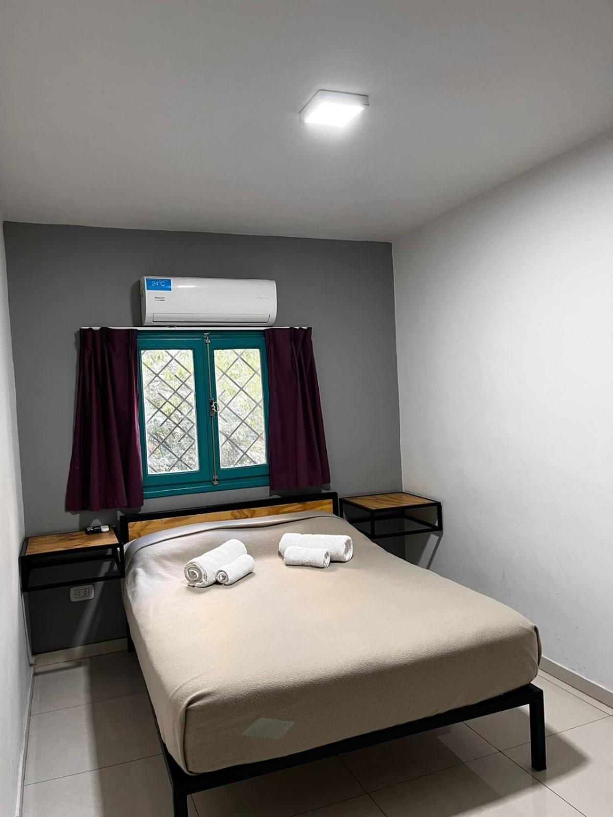 Sin Fin Hostel Мендоса Экстерьер фото